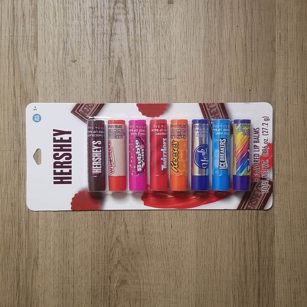 Hershey flavored lip balm 8ct